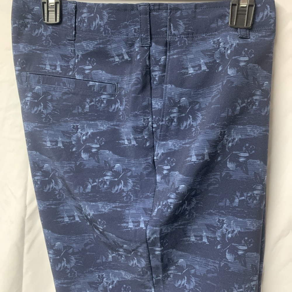 Ben Hogan Performance Golf Shorts Casual Men's Size 36 Flat Front Blue Floral - Picture 3 of 9